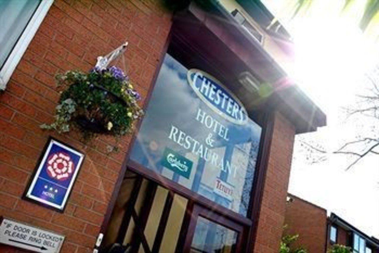 Chesters Hotel & Restaurant Salford  Exterior foto